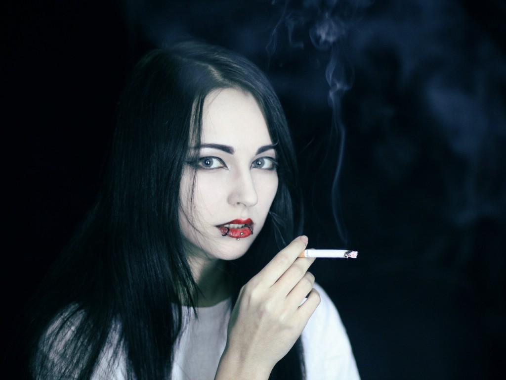 DarkJulia_001