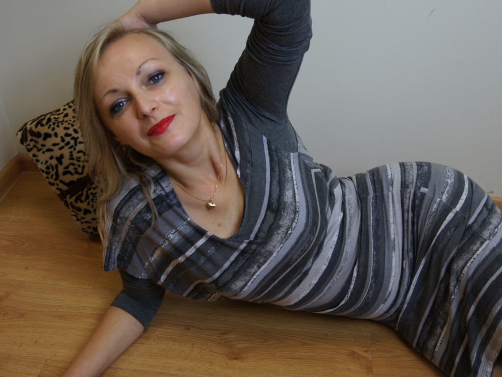 VanessaCuteX_001