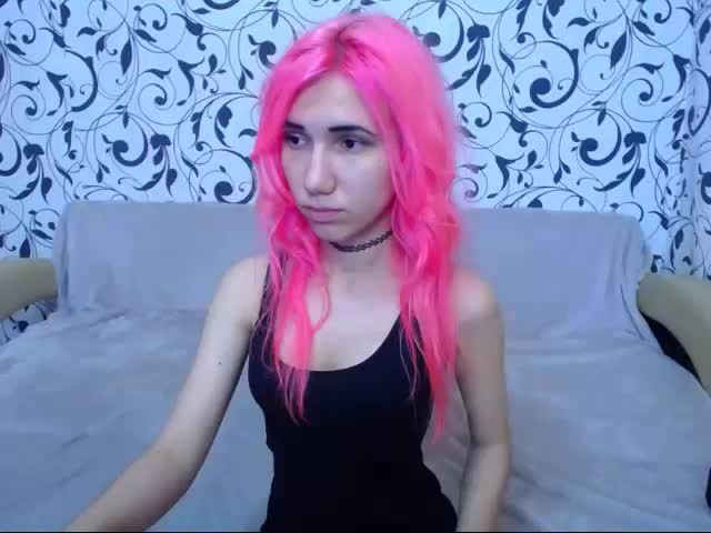 ErikaChanell_003