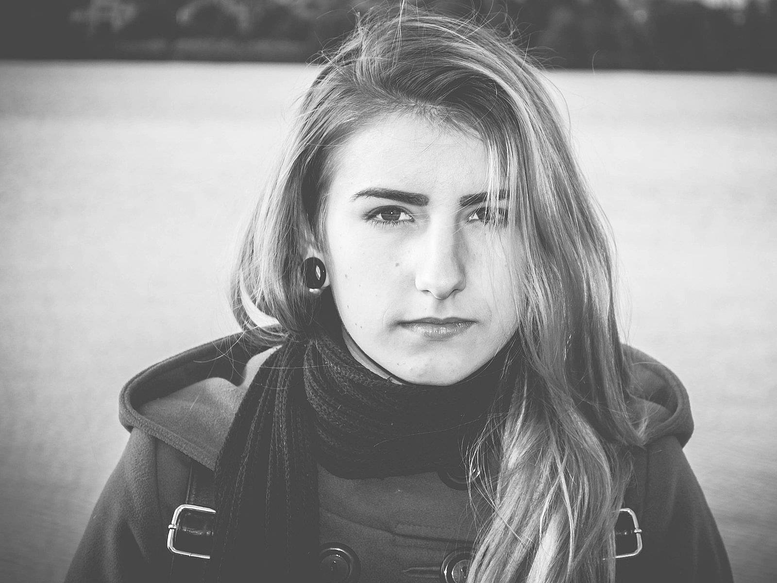 laura-hana-010