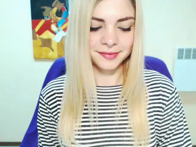 ArielHott_004