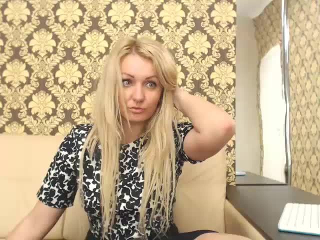 EmyLi_001