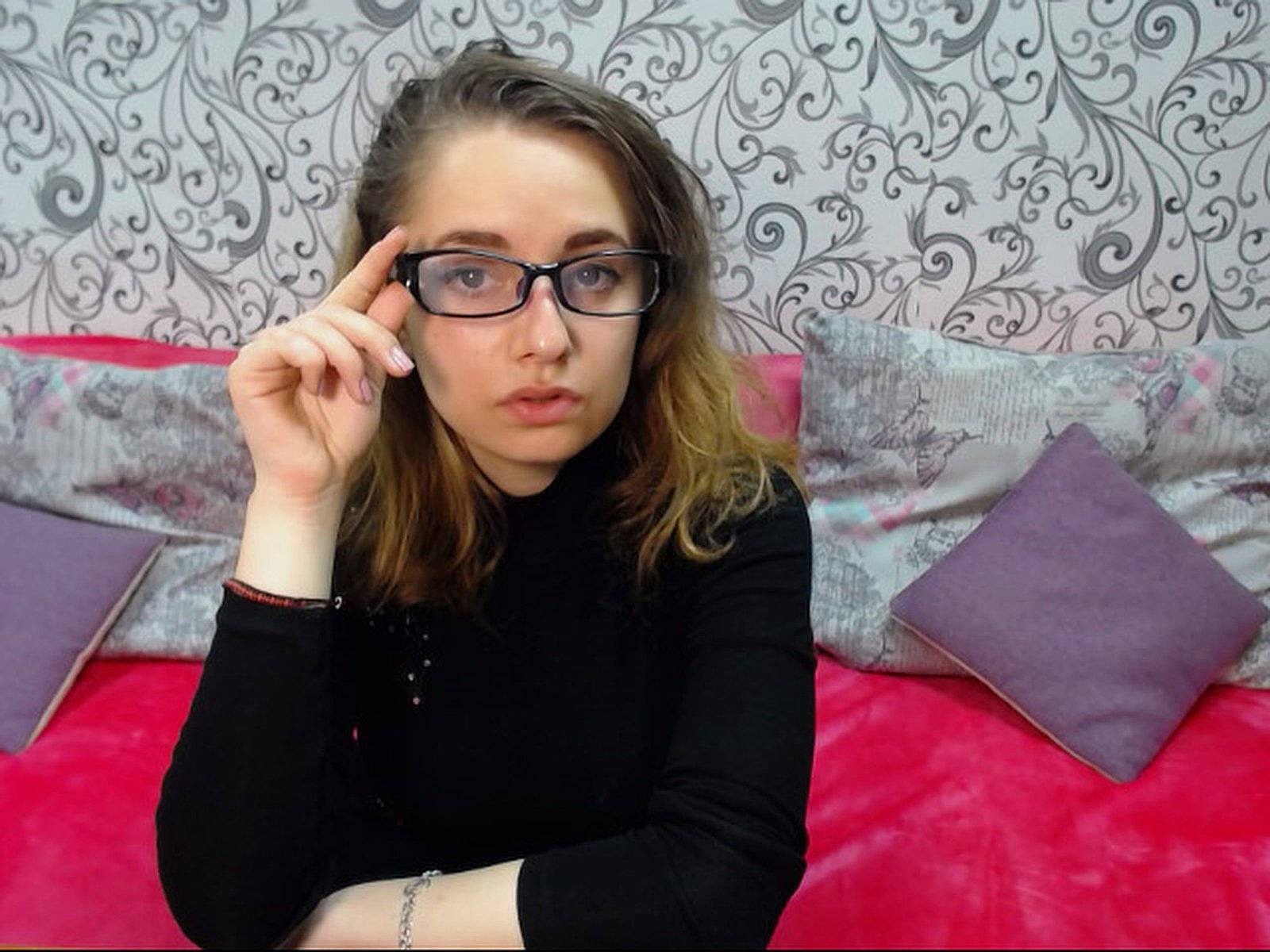charlotte-tara-007