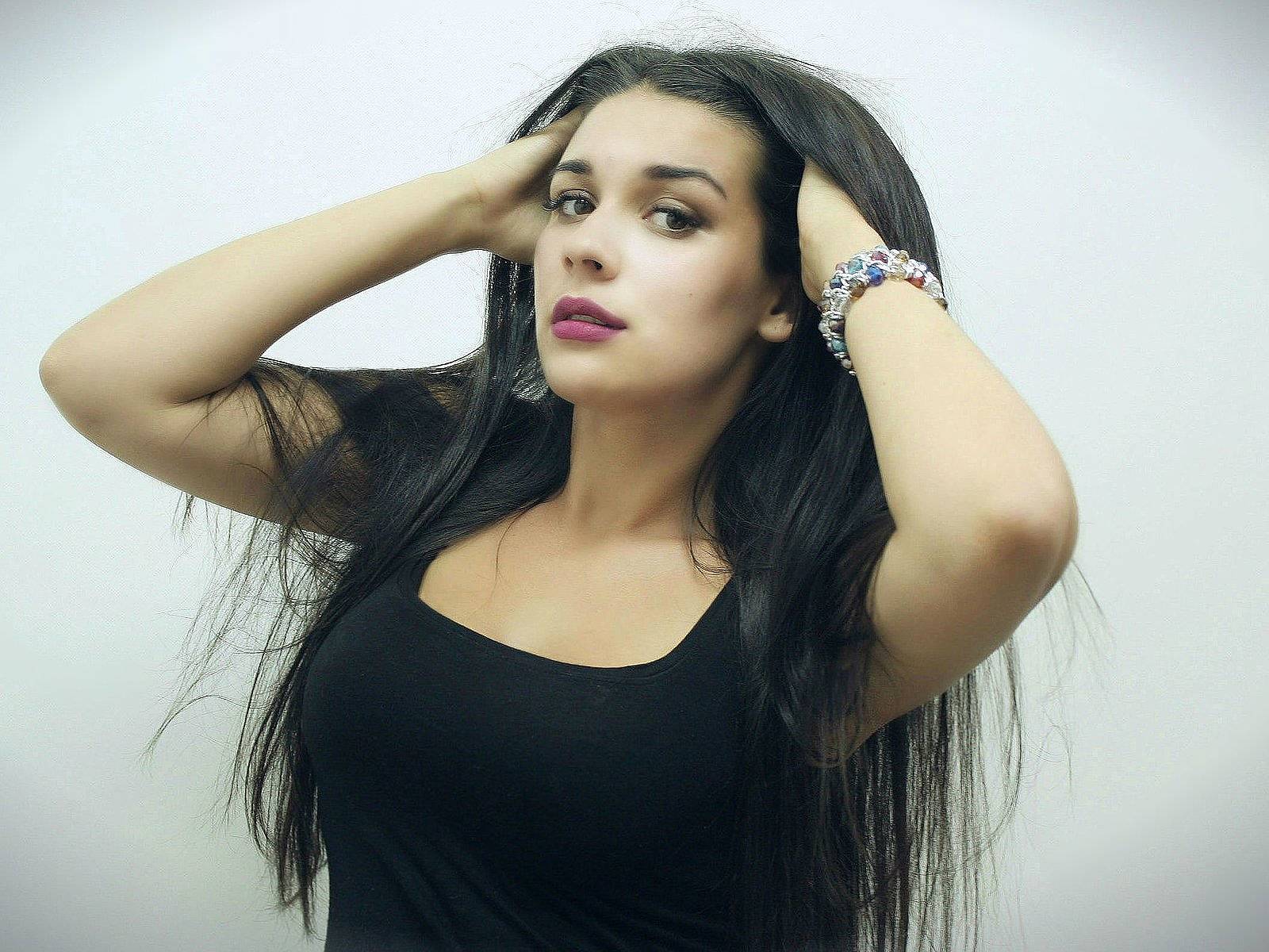 francesca-kiss-009