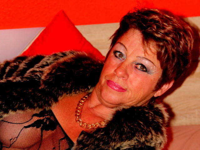 Bettina_003