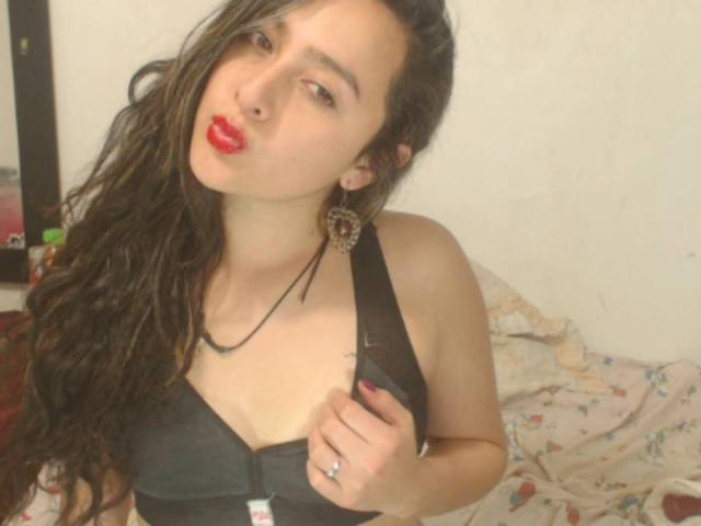 CamilaHoney_004