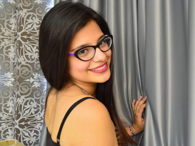 FilleHot_001